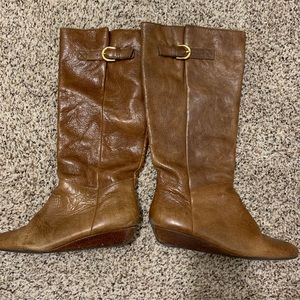 Steve Madden Brown Boots with small Wedge